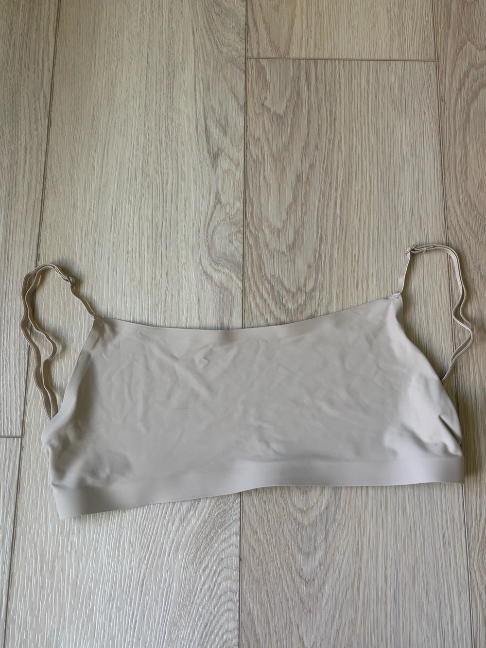 Seamless Nude Bralette with Multiple Adjustable Straps